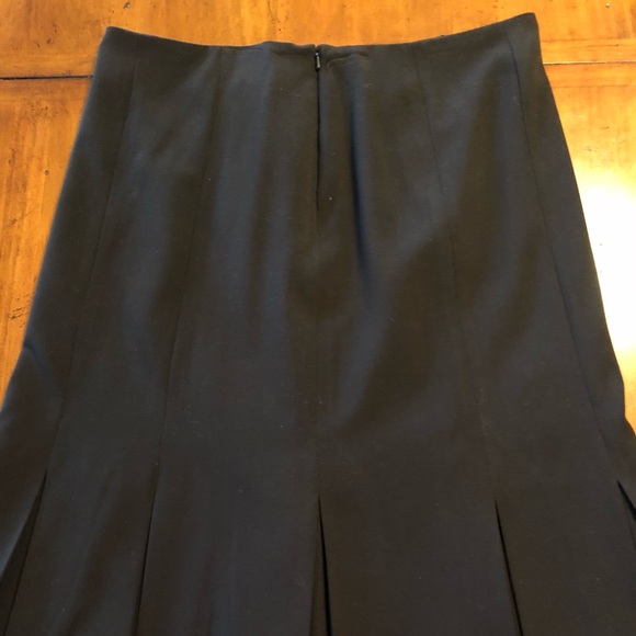 NWT New Direction s:10 black pleated pencil skirt - Picture 2 of 3